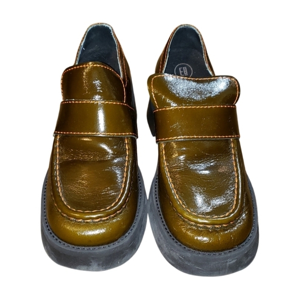 E8 By Miista Lib Loafer In Khaki - Picture 2 of 11